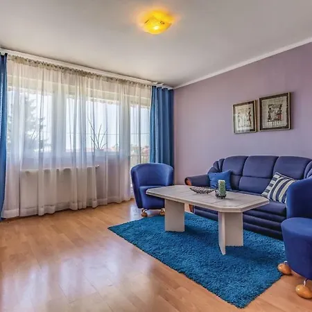 1 Apartman *